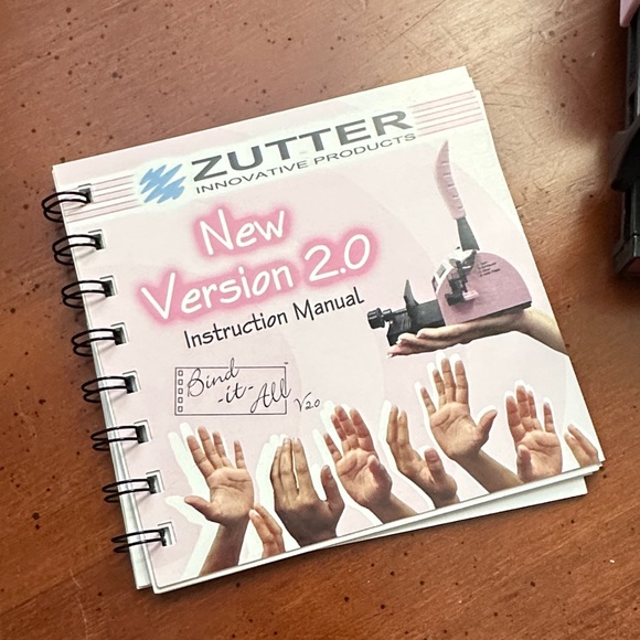 Pink Binding Machine - Picture 9 of 13